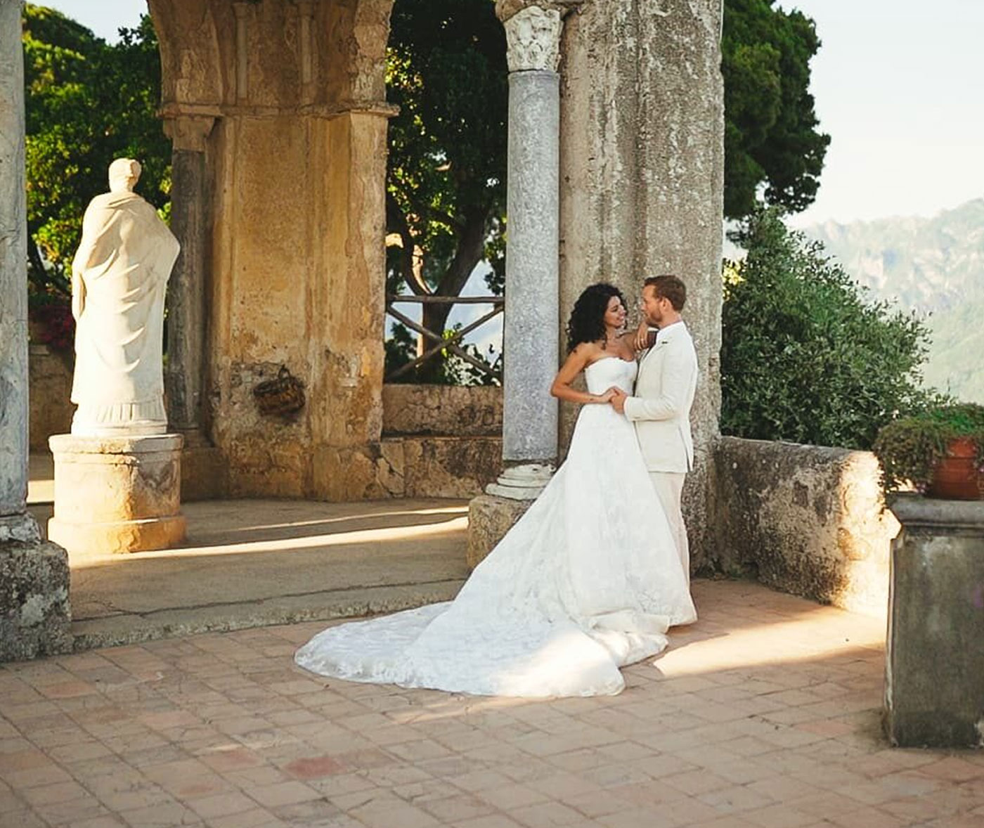 Ready to Say ‘I Do’ to the Perfect Videographer? 10 Key Questions for Your Positano Wedding Expert!